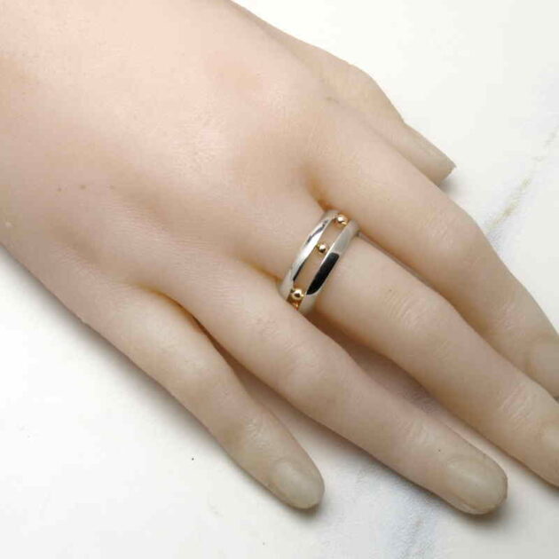 worry ring on hand